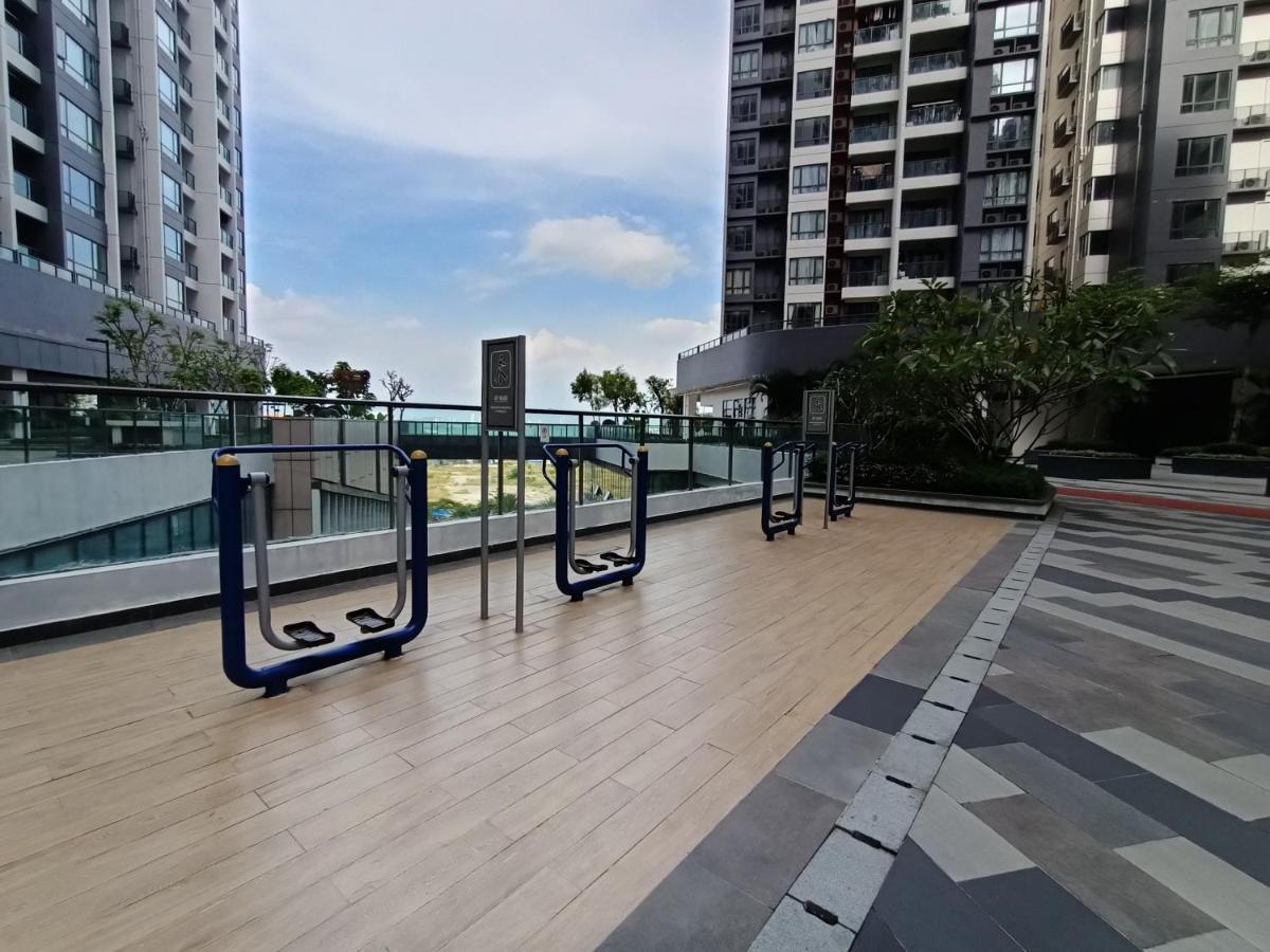 R&F Princess Cove Premium Homestay Famaily Johor Bahru Exteriör bild